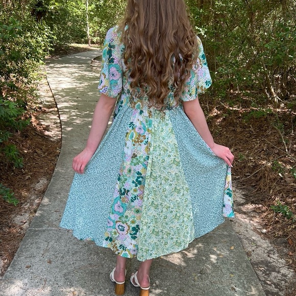 Green floral dress Umgee - Picture 4 of 4